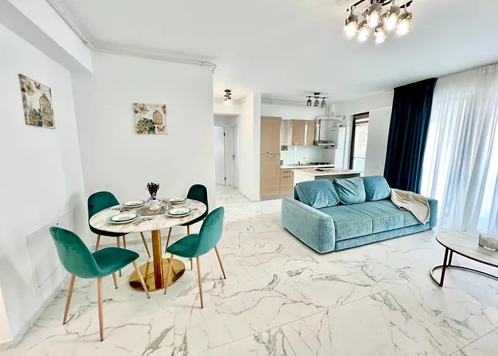 Luxury Residence 2 Bed-Room Apartment